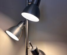 Floor lamp