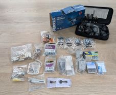 Wireless screwdriver and screw bundle