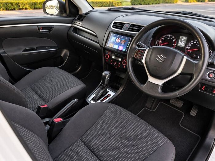 Suzuki Swift 2015