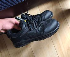 Safety work boots and shoes