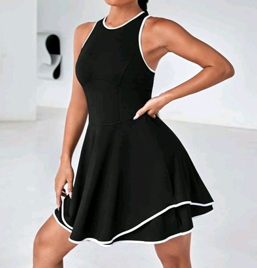 Tennis badminton gym sports dress L 14-16