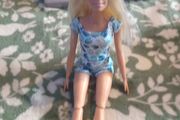 Barbie doll articulated legs