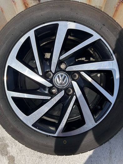 Genuine Volkswagen Woodstock 16" Alloy Wheels