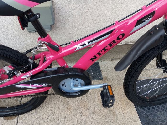 Kids nitro bike size 20 inch wheels