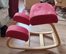 Ergonomic Kneeling Rocker Chair