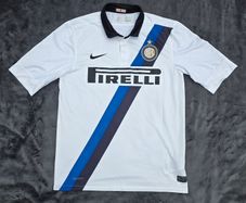 Inter Milan 2011-12 Away Jersey Mens Medium