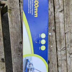 Tile cutter