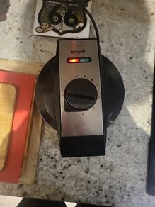 Crepe maker