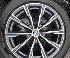 20" Genuine Bmw X5 G05 M Sport Alloys with tyres