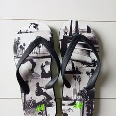 Boys flip flops