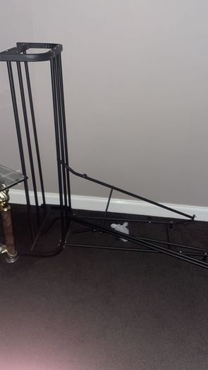 Clothes rail