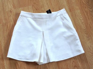 Girl's dressy shorts