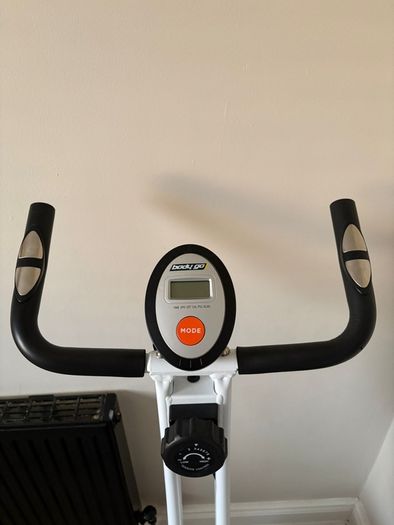 Exercise bike in perfect condition.