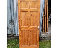 Door 204
