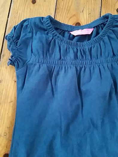 Baby t shirt.