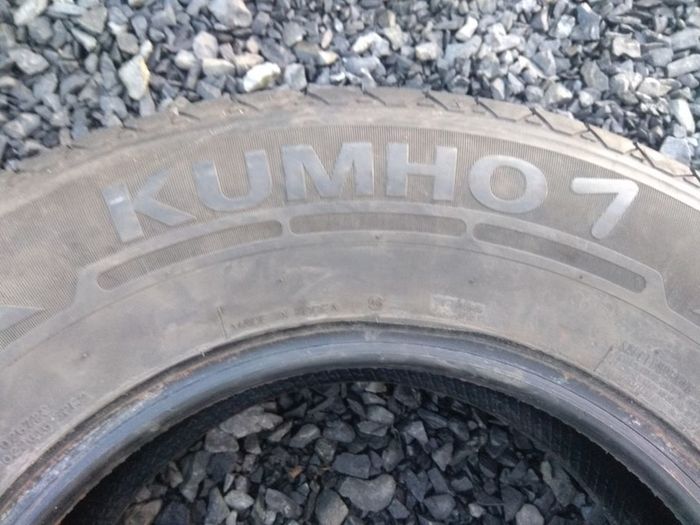 tyres 215 70 r15c