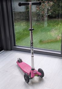 Micro children's scooter Maxi - pink