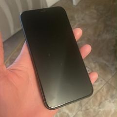iPhone 11 black 64GB mint condition sim free