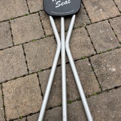 handy seat