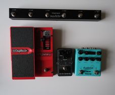 Guitar Effects (Delay, Switcher, Noise Gate)