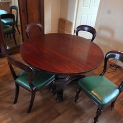 Antique Mahogany Breakfast table