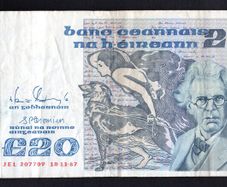 1987 Ireland IR20 William Butler Yeats Banknote Series B. Note issued 18/11/87. Serial number JEL207709