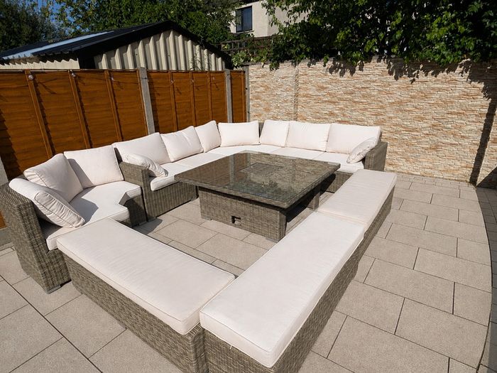 XL Rathwood Outdoor Gargen Corner Sofa Dining Set (Adjustable Table)