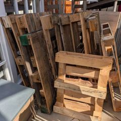 Pallets for free