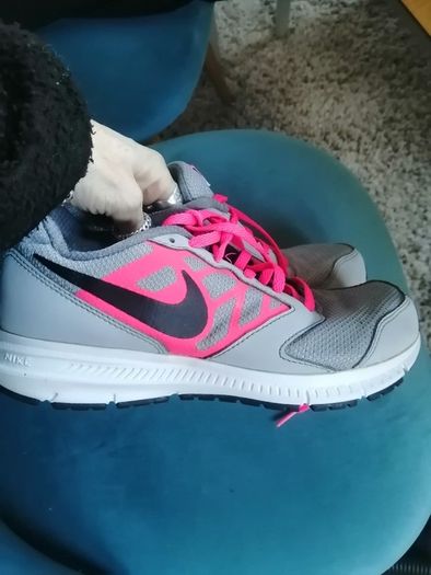Grey and pink Nike down shifter trainers