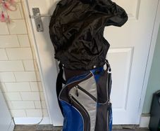 Blue Spalding Golf bag With removable rain-cover