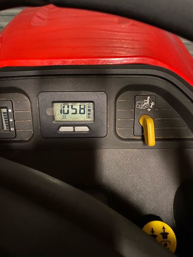 Snapper 22HP Ride on mower, 3 years old