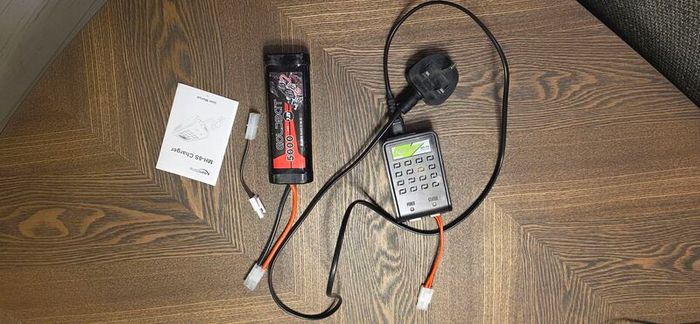 5000mah 7.2v battery and charger for rc car