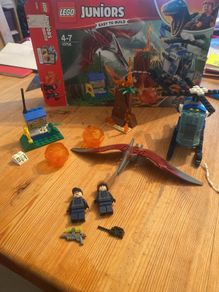 Lego Jurassic 10756