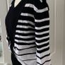 B&W Top BNWT, size 12, less than half price Image 2