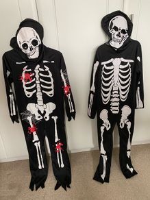 Skeleton costume, age 7-8