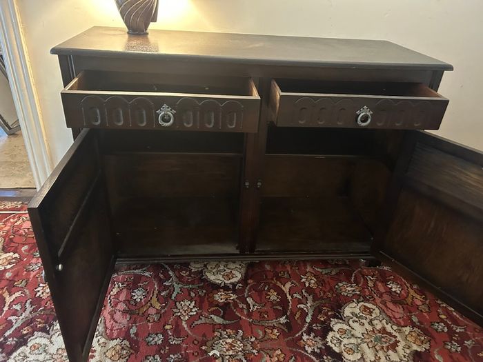 Furniture - Table, Chairs & 2 Cabinets