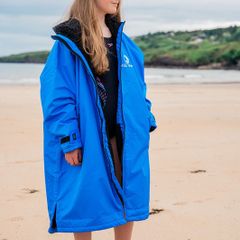 Dry robe wild waves
