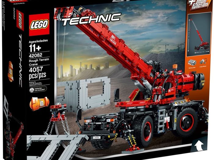 Lego Technic - Rough Terrain Crane (42082)