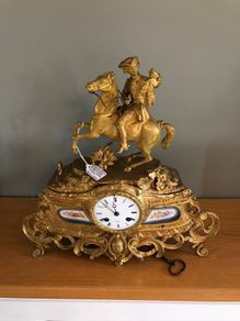 Antique french guilted mantel clock
