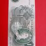 2 X 1970s Bank of England One Pound Note in Sequence Image 3
