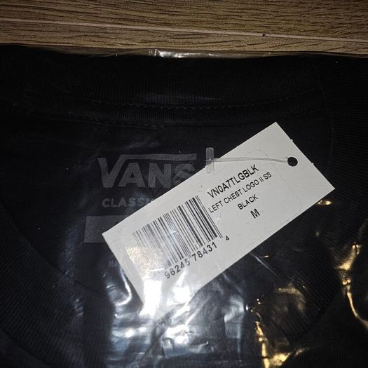VANS t-shirt in Black size: Medium 2 for 30e