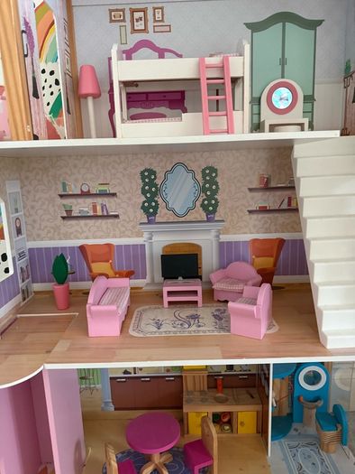 dolls house