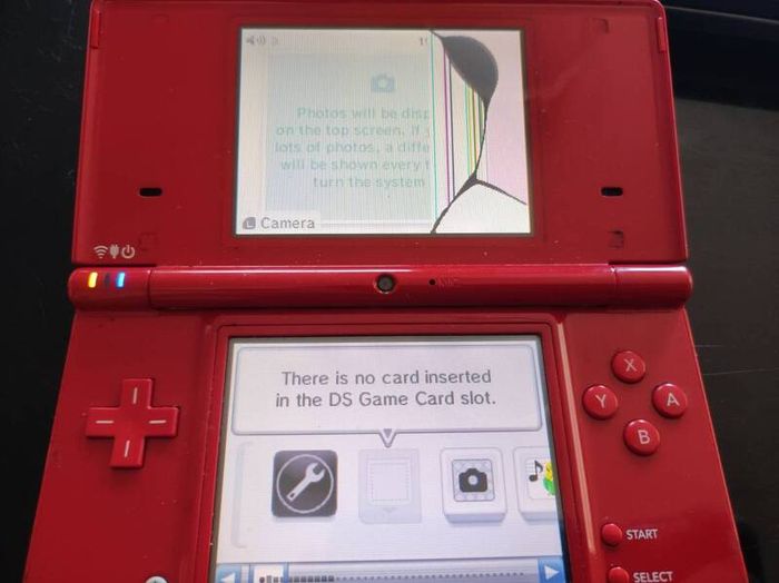 Nintendo dsi for parts or repair