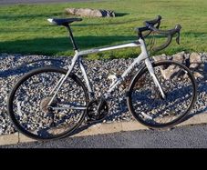 Cannondale road bike