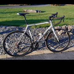 Cannondale road bike