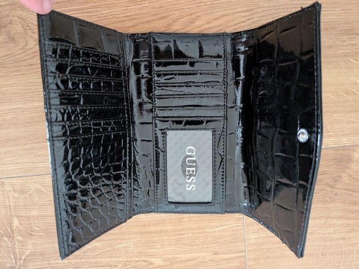 Black Guess wallet