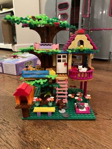Dreamcity tree house