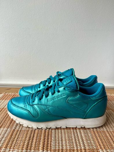 Metallic teal leather rebook trainers, uk5