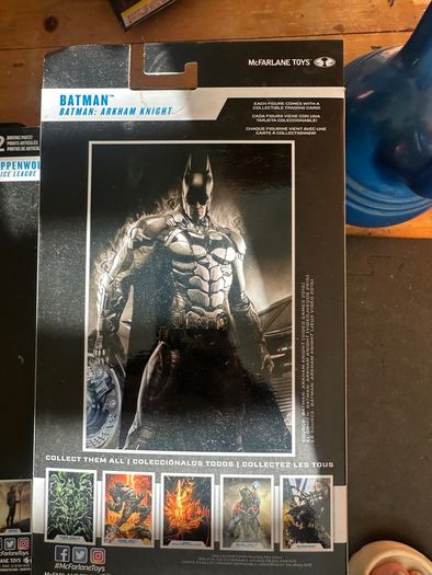 Dc figures lot