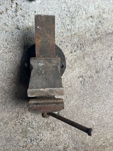 Bench Vice